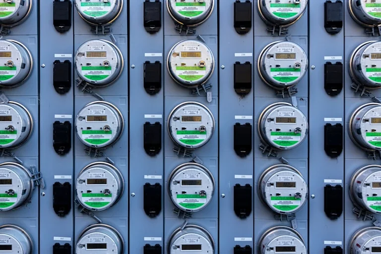 Budget 2027 : Le gel des tarifs de l'électricité sera-t-il maintenu ?