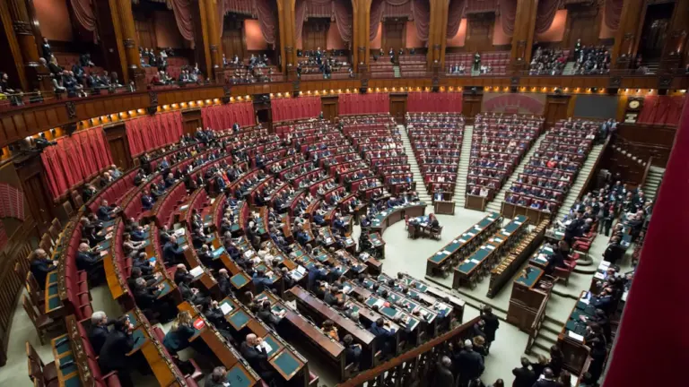 Budget 2027 : sera-t-il promulgué avant le 31 décembre 2026 ?
