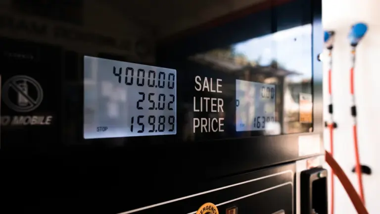 Essence, diesel et chauffage : optimiser votre budget en 2026