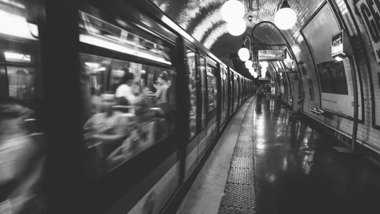 Métro à Paris : lignes 4, 7 et 13 perturbées le 20 août