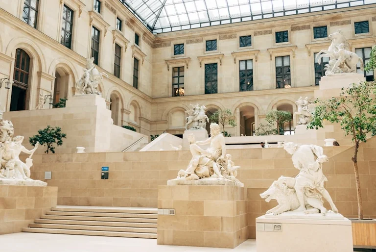 Paris, 25 août 2026 : musée, accès et transports à vérifier