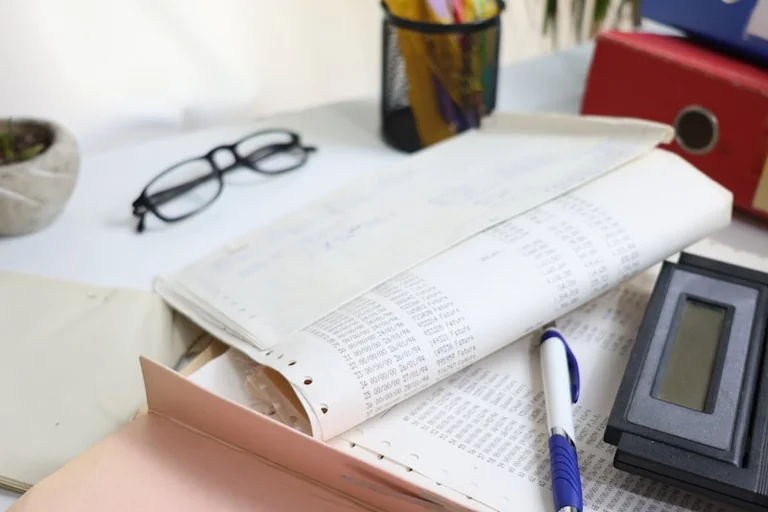 Trier ses papiers administratifs : la méthode efficace