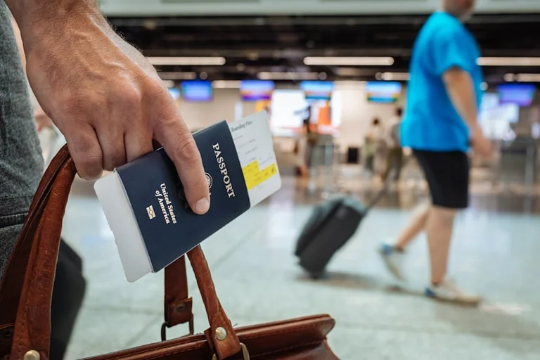 Voyage aux États-Unis : contrôles ESTA et passeport