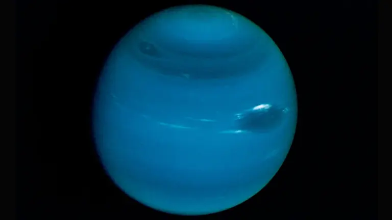 23 septembre : Neptune, l’Arabie saoudite et la bombe A de l’URSS