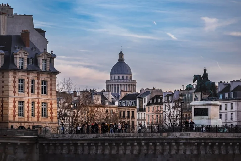 Budget 2027 : promulgation attendue avant le 31 décembre