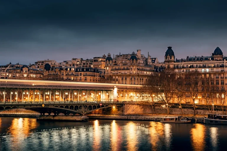 Paris ce soir : une sortie sans rater le dernier retour